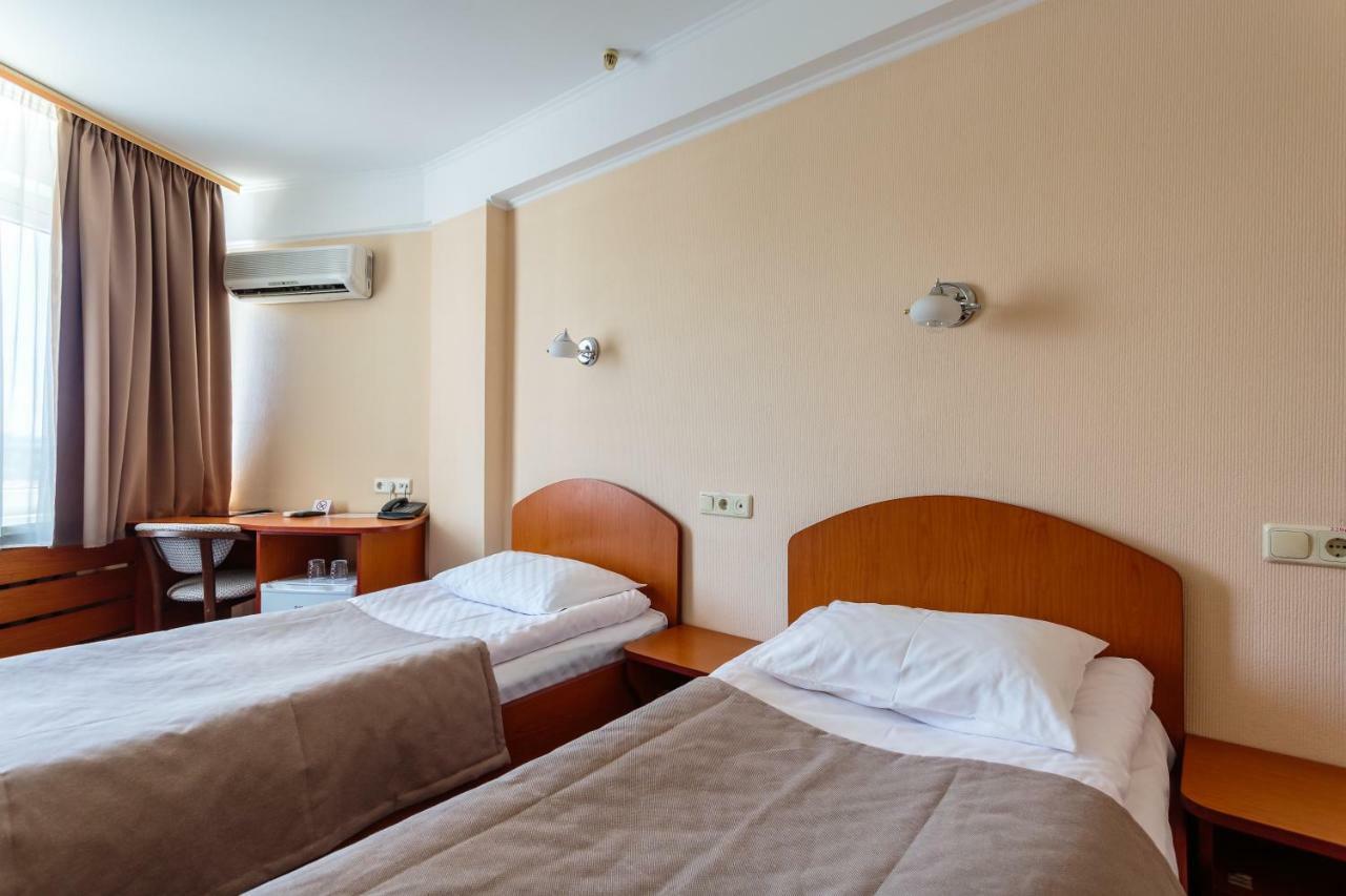 Tourist Hotel Complex Kyiv Exterior photo
